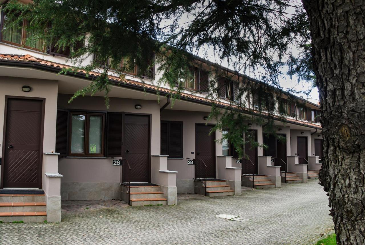 Hotel Sirio - Sure Hotel Collection By Best Western Medolago Exterior photo